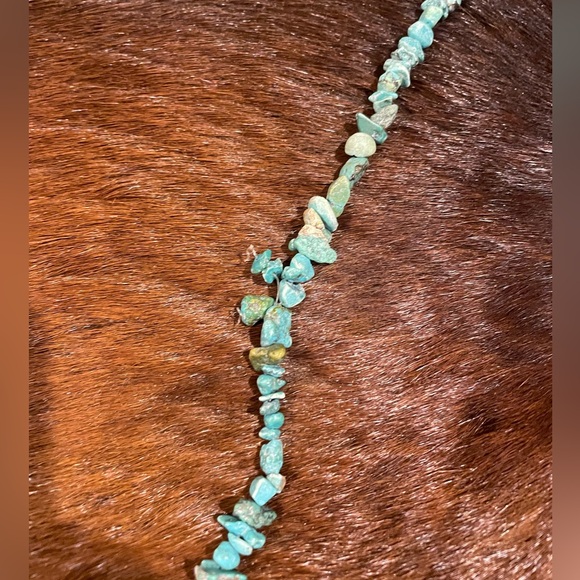 Strand of Turquoise Beads - Picture 4 of 6